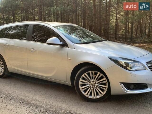 Серый Опель Инсигния, объемом двигателя 2 л и пробегом 224 тыс. км за 9400 $, фото 15 на Automoto.ua