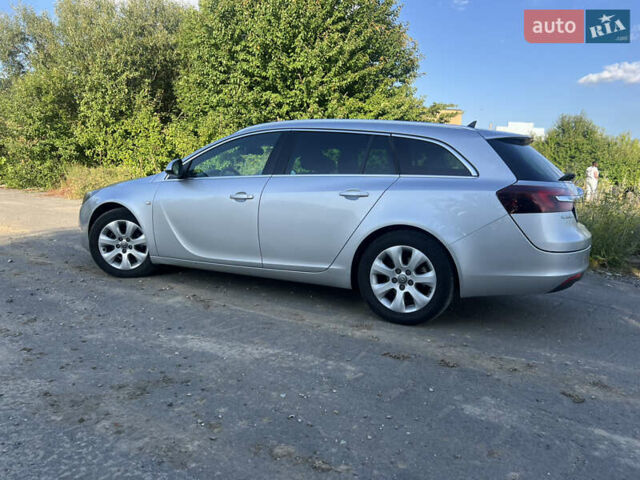 Серый Опель Инсигния, объемом двигателя 1.96 л и пробегом 285 тыс. км за 9650 $, фото 3 на Automoto.ua