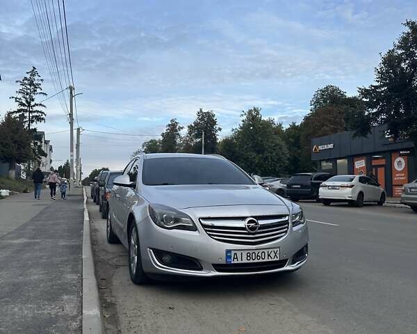 Серый Опель Инсигния, объемом двигателя 1.96 л и пробегом 290 тыс. км за 10500 $, фото 3 на Automoto.ua