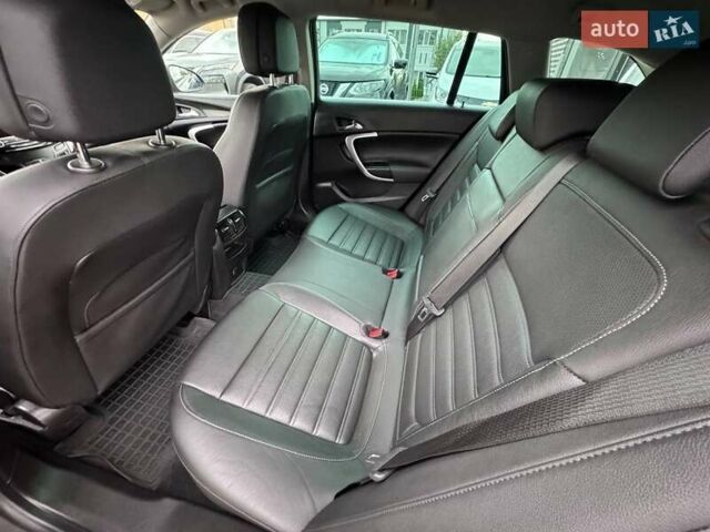 Сірий Опель Інсігнія, об'ємом двигуна 1.96 л та пробігом 245 тис. км за 8499 $, фото 9 на Automoto.ua