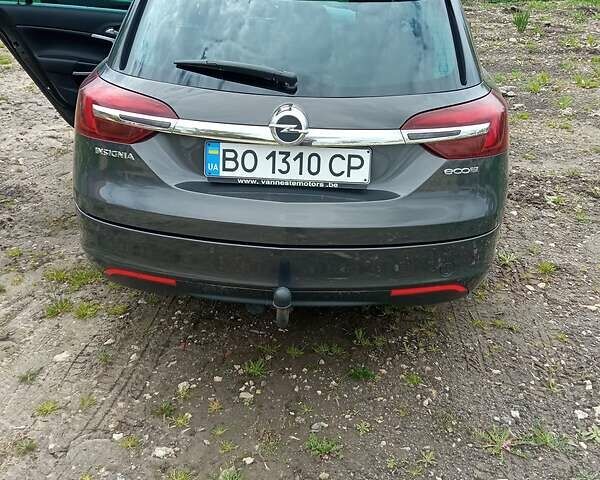 Серый Опель Инсигния, объемом двигателя 2 л и пробегом 240 тыс. км за 9500 $, фото 7 на Automoto.ua