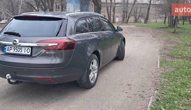 Серый Опель Инсигния, объемом двигателя 1.96 л и пробегом 292 тыс. км за 11000 $, фото 6 на Automoto.ua