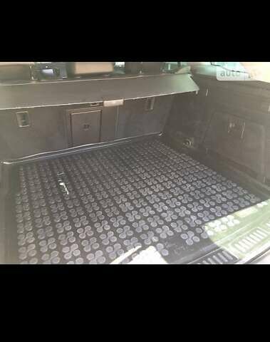 Серый Опель Инсигния, объемом двигателя 2 л и пробегом 270 тыс. км за 10499 $, фото 5 на Automoto.ua