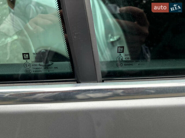 Серый Опель Инсигния, объемом двигателя 1.96 л и пробегом 253 тыс. км за 11199 $, фото 24 на Automoto.ua