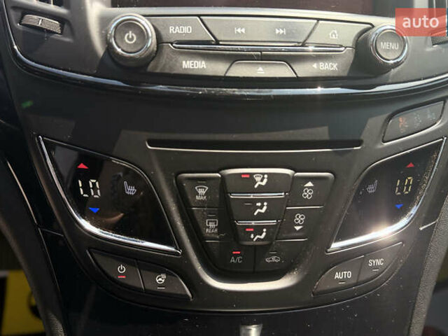 Сірий Опель Інсігнія, об'ємом двигуна 1.96 л та пробігом 277 тис. км за 9700 $, фото 20 на Automoto.ua