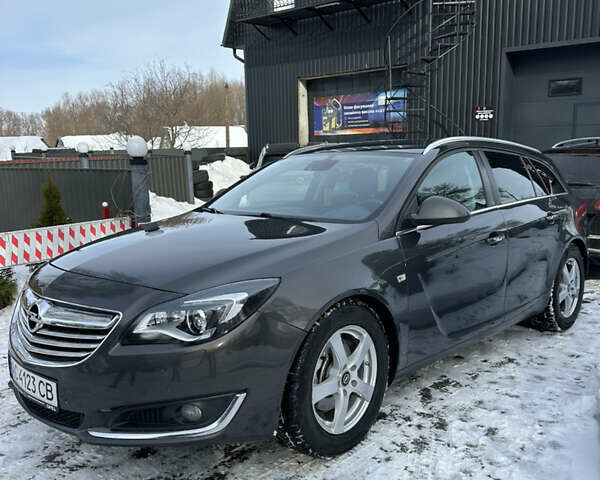 Серый Опель Инсигния, объемом двигателя 1.96 л и пробегом 374 тыс. км за 9400 $, фото 4 на Automoto.ua