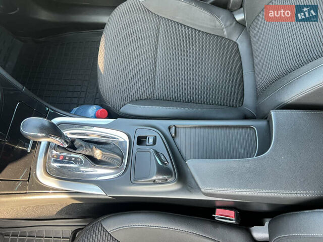 Серый Опель Инсигния, объемом двигателя 1.96 л и пробегом 285 тыс. км за 9650 $, фото 17 на Automoto.ua