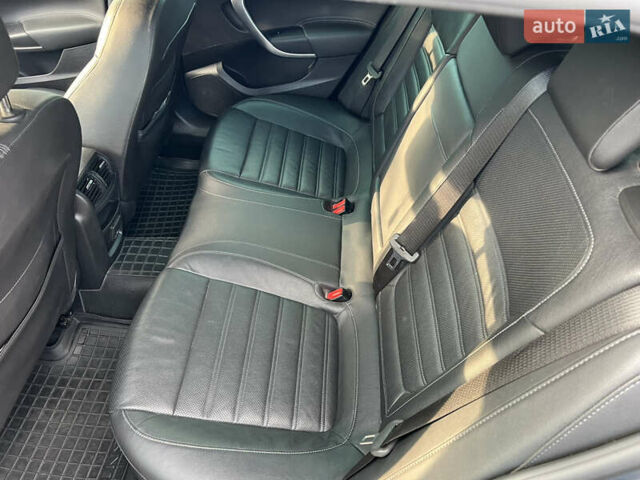 Серый Опель Инсигния, объемом двигателя 1.96 л и пробегом 227 тыс. км за 11500 $, фото 13 на Automoto.ua