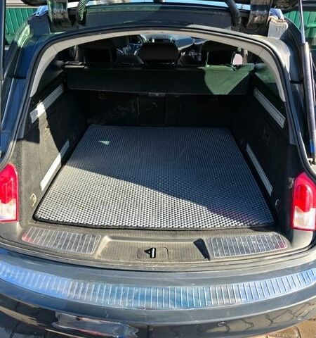 Сірий Опель Інсігнія, об'ємом двигуна 1.96 л та пробігом 219 тис. км за 10500 $, фото 4 на Automoto.ua