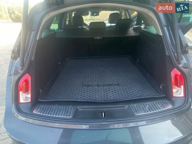 Сірий Опель Інсігнія, об'ємом двигуна 1.96 л та пробігом 241 тис. км за 8200 $, фото 15 на Automoto.ua