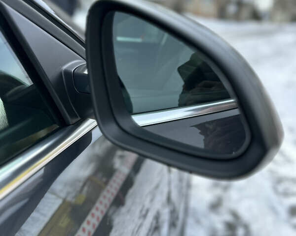 Серый Опель Инсигния, объемом двигателя 1.96 л и пробегом 374 тыс. км за 9400 $, фото 17 на Automoto.ua