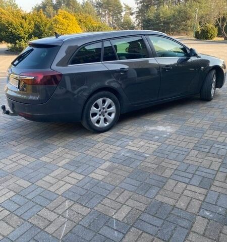 Сірий Опель Інсігнія, об'ємом двигуна 1.96 л та пробігом 241 тис. км за 8200 $, фото 3 на Automoto.ua