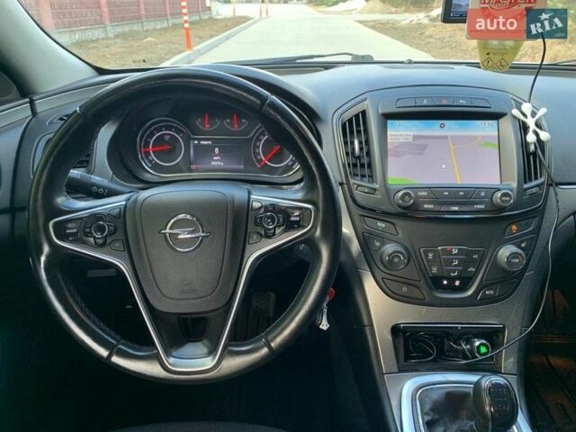 Серый Опель Инсигния, объемом двигателя 2 л и пробегом 224 тыс. км за 9400 $, фото 31 на Automoto.ua