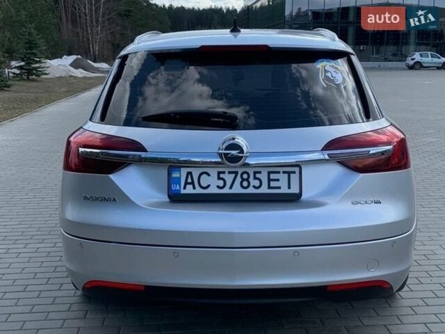 Серый Опель Инсигния, объемом двигателя 2 л и пробегом 224 тыс. км за 9400 $, фото 24 на Automoto.ua
