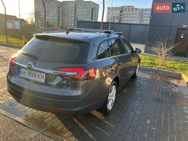 Серый Опель Инсигния, объемом двигателя 2 л и пробегом 248 тыс. км за 9750 $, фото 5 на Automoto.ua