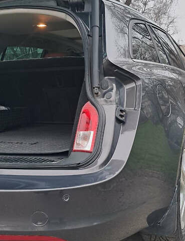 Серый Опель Инсигния, объемом двигателя 1.96 л и пробегом 292 тыс. км за 11000 $, фото 22 на Automoto.ua