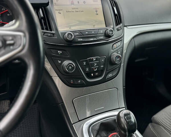 Серый Опель Инсигния, объемом двигателя 1.96 л и пробегом 374 тыс. км за 9400 $, фото 49 на Automoto.ua