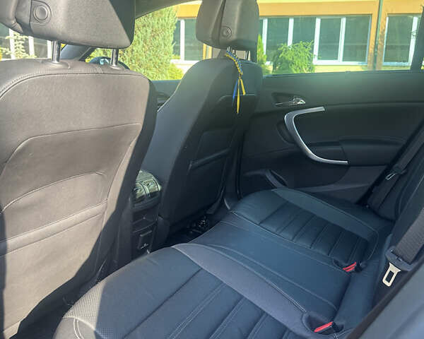 Сірий Опель Інсігнія, об'ємом двигуна 1.96 л та пробігом 221 тис. км за 11900 $, фото 22 на Automoto.ua