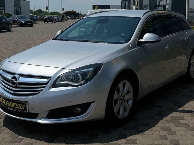 Сірий Опель Інсігнія, об'ємом двигуна 2 л та пробігом 277 тис. км за 9700 $, фото 2 на Automoto.ua