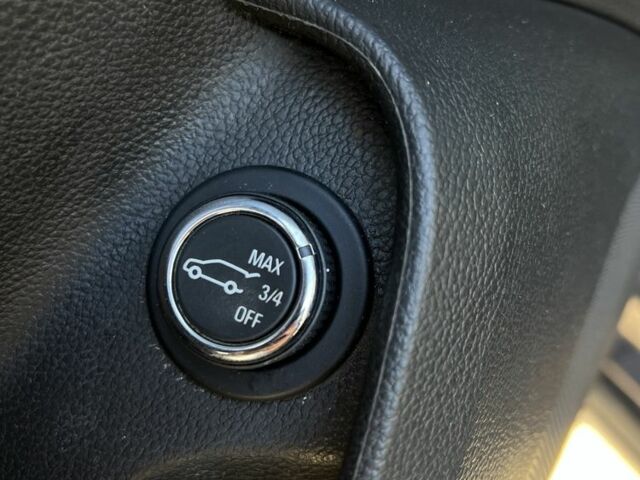 Сірий Опель Інсігнія, об'ємом двигуна 2 л та пробігом 327 тис. км за 7000 $, фото 14 на Automoto.ua