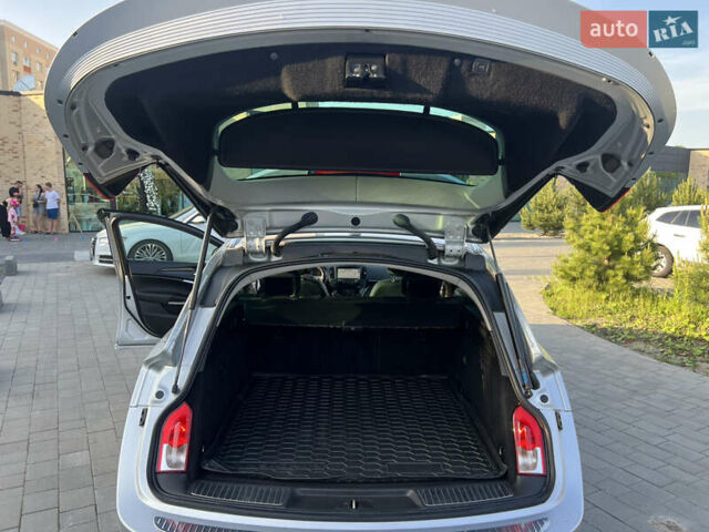 Серый Опель Инсигния, объемом двигателя 1.96 л и пробегом 285 тыс. км за 9650 $, фото 13 на Automoto.ua