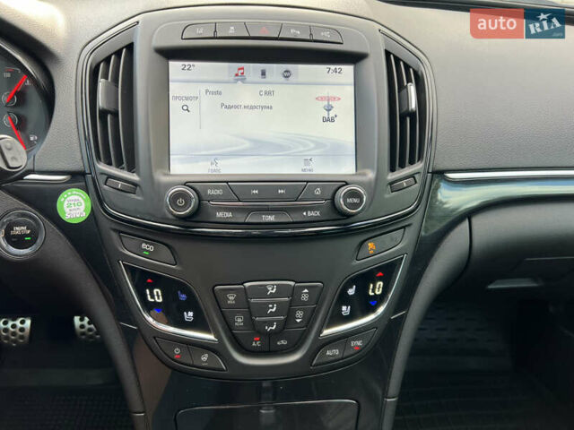 Серый Опель Инсигния, объемом двигателя 1.96 л и пробегом 227 тыс. км за 11500 $, фото 3 на Automoto.ua