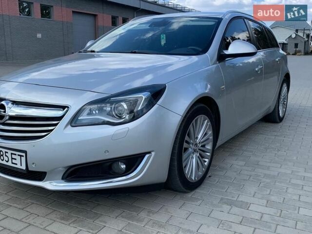 Серый Опель Инсигния, объемом двигателя 2 л и пробегом 224 тыс. км за 9400 $, фото 20 на Automoto.ua