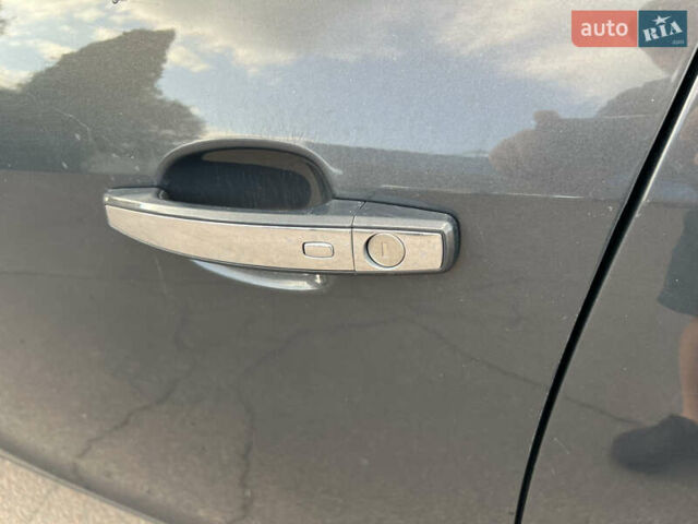 Серый Опель Инсигния, объемом двигателя 1.96 л и пробегом 227 тыс. км за 11500 $, фото 10 на Automoto.ua