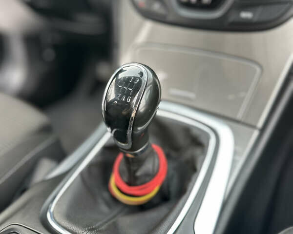 Серый Опель Инсигния, объемом двигателя 1.96 л и пробегом 374 тыс. км за 9400 $, фото 24 на Automoto.ua