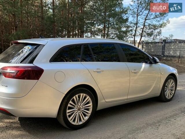 Серый Опель Инсигния, объемом двигателя 2 л и пробегом 224 тыс. км за 9400 $, фото 12 на Automoto.ua