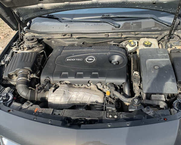 Серый Опель Инсигния, объемом двигателя 2 л и пробегом 263 тыс. км за 11000 $, фото 17 на Automoto.ua