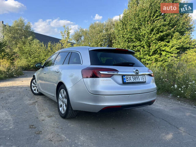 Серый Опель Инсигния, объемом двигателя 1.96 л и пробегом 285 тыс. км за 9650 $, фото 4 на Automoto.ua