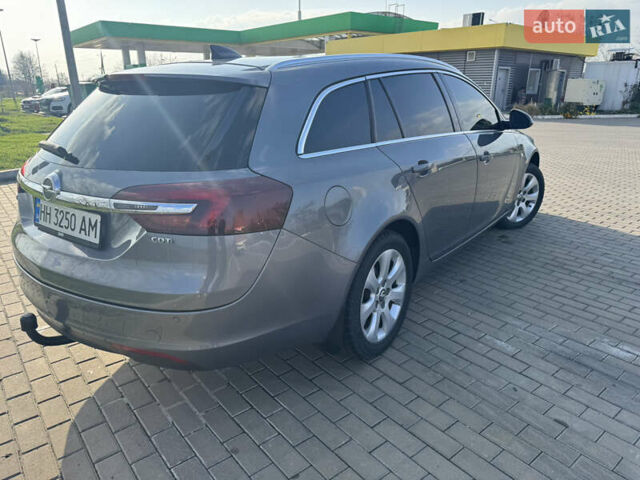 Сірий Опель Інсігнія, об'ємом двигуна 1.6 л та пробігом 185 тис. км за 8200 $, фото 5 на Automoto.ua