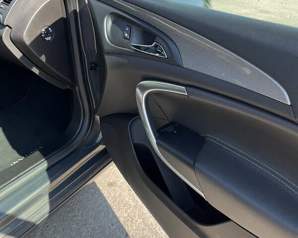 Сірий Опель Інсігнія, об'ємом двигуна 1.96 л та пробігом 297 тис. км за 11000 $, фото 73 на Automoto.ua