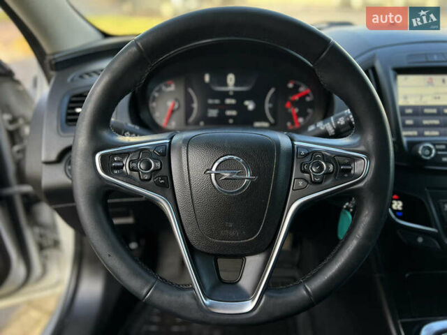 Серый Опель Инсигния, объемом двигателя 1.6 л и пробегом 249 тыс. км за 9500 $, фото 9 на Automoto.ua