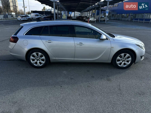 Сірий Опель Інсігнія, об'ємом двигуна 1.6 л та пробігом 249 тис. км за 9800 $, фото 4 на Automoto.ua