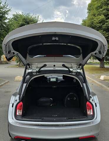 Сірий Опель Інсігнія, об'ємом двигуна 1.96 л та пробігом 249 тис. км за 13100 $, фото 9 на Automoto.ua