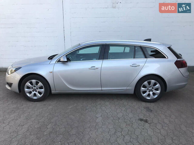 Серый Опель Инсигния, объемом двигателя 1.6 л и пробегом 233 тыс. км за 10500 $, фото 5 на Automoto.ua
