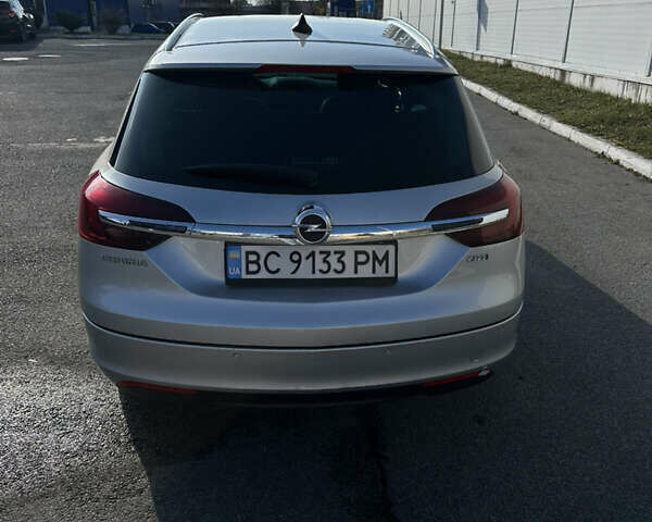 Сірий Опель Інсігнія, об'ємом двигуна 1.6 л та пробігом 249 тис. км за 9800 $, фото 6 на Automoto.ua