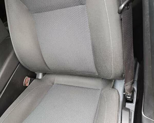 Серый Опель Инсигния, объемом двигателя 2 л и пробегом 259 тыс. км за 9799 $, фото 38 на Automoto.ua