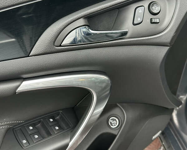 Серый Опель Инсигния, объемом двигателя 2 л и пробегом 228 тыс. км за 13500 $, фото 40 на Automoto.ua