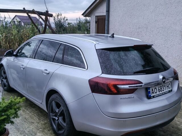 Серый Опель Инсигния, объемом двигателя 1.96 л и пробегом 239 тыс. км за 10000 $, фото 10 на Automoto.ua
