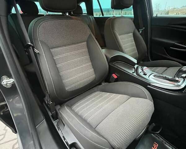 Серый Опель Инсигния, объемом двигателя 2 л и пробегом 258 тыс. км за 11700 $, фото 33 на Automoto.ua