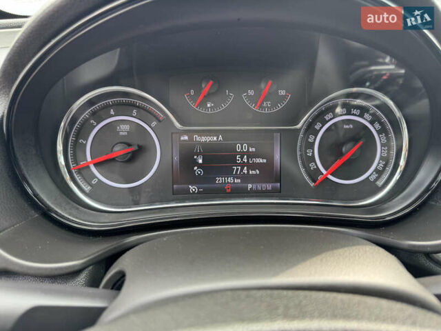 Серый Опель Инсигния, объемом двигателя 1.96 л и пробегом 231 тыс. км за 9999 $, фото 31 на Automoto.ua