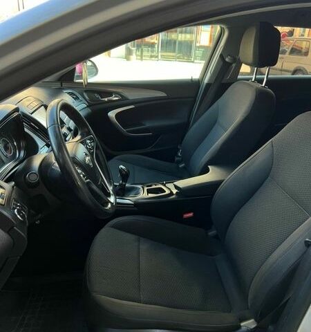 Сірий Опель Інсігнія, об'ємом двигуна 2 л та пробігом 258 тис. км за 6600 $, фото 8 на Automoto.ua