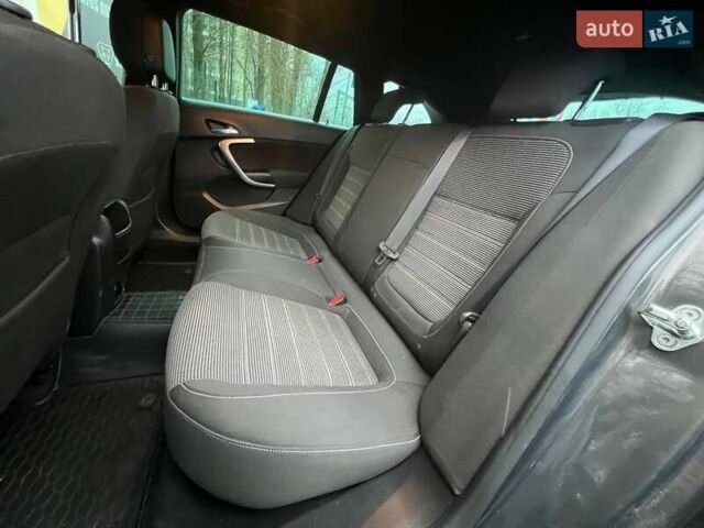 Серый Опель Инсигния, объемом двигателя 2 л и пробегом 258 тыс. км за 11700 $, фото 30 на Automoto.ua