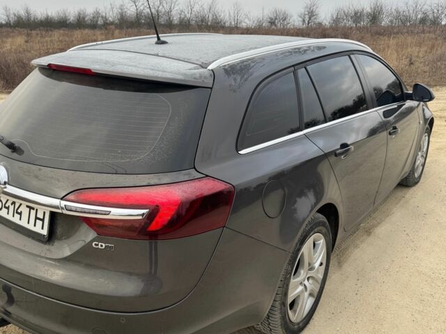 Сірий Опель Інсігнія, об'ємом двигуна 2 л та пробігом 240 тис. км за 9000 $, фото 11 на Automoto.ua