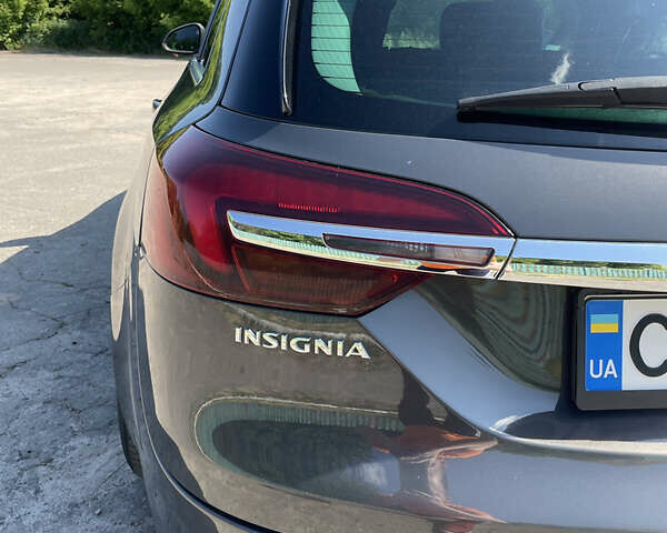 Сірий Опель Інсігнія, об'ємом двигуна 1.96 л та пробігом 297 тис. км за 11000 $, фото 38 на Automoto.ua