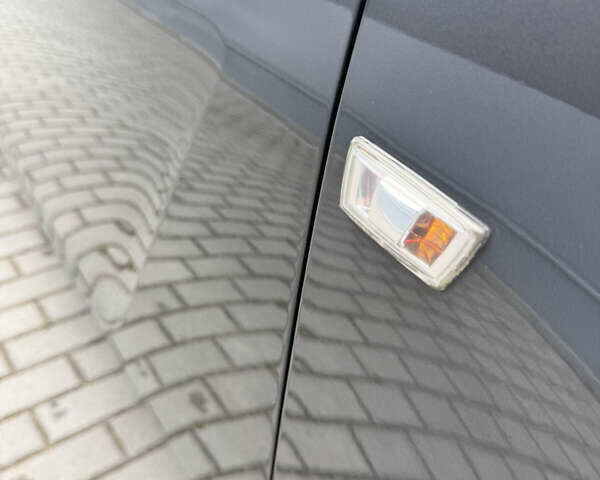 Серый Опель Инсигния, объемом двигателя 1.96 л и пробегом 251 тыс. км за 8800 $, фото 5 на Automoto.ua