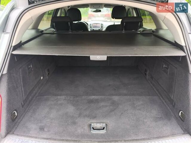 Серый Опель Инсигния, объемом двигателя 2 л и пробегом 259 тыс. км за 9799 $, фото 10 на Automoto.ua